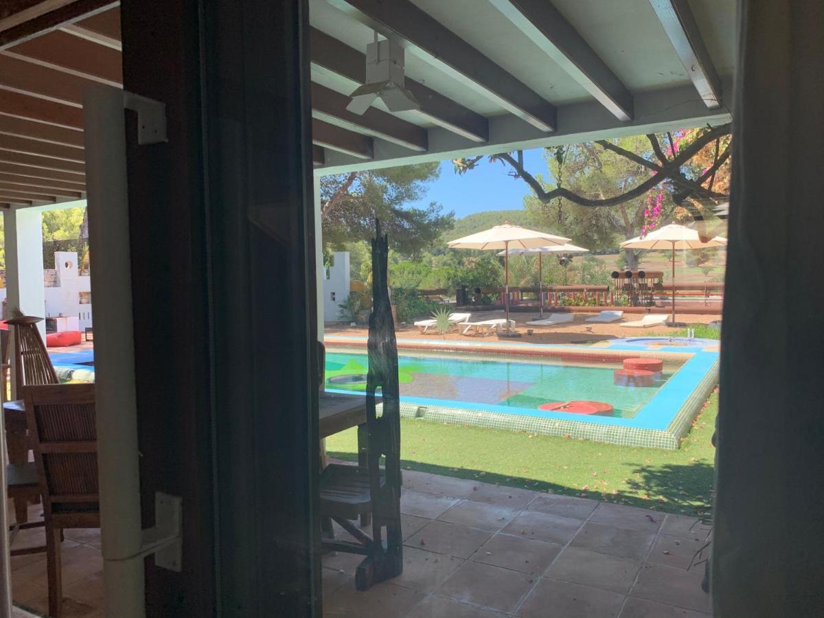 Alojamento de Acomodação e Pequeno-almoço Ibiza Paradise *