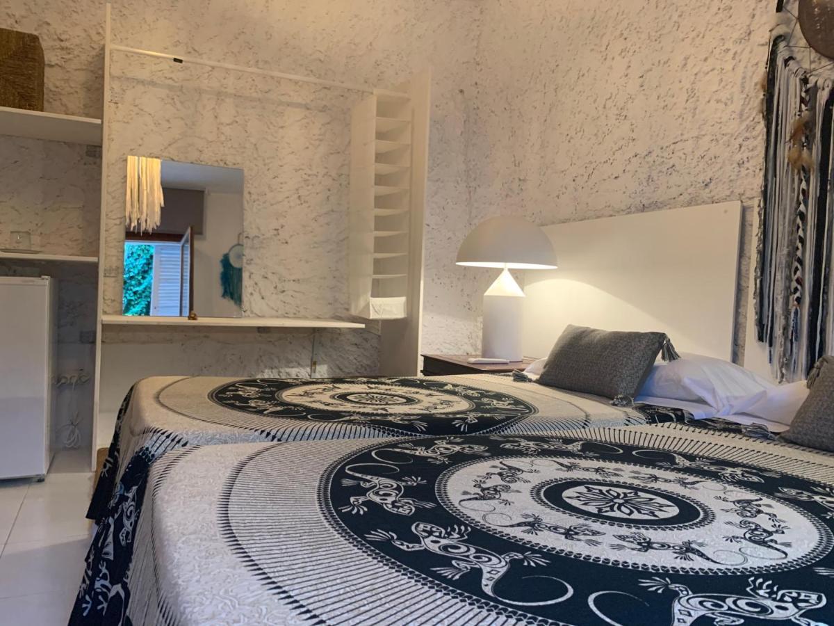 Alojamento de Acomodação e Pequeno-almoço Ibiza Paradise Santa Eulária des Riu
